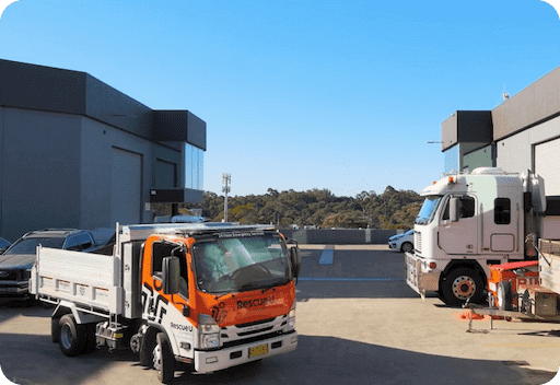 Real-time GPS tracking available right in Ascora